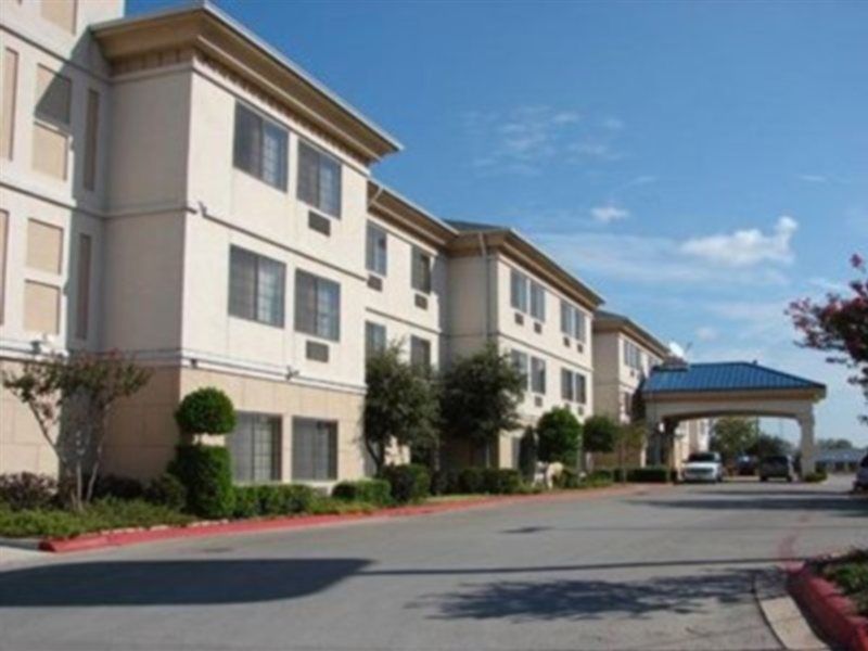 Quality Inn & Suites Airport Austin Exterior foto